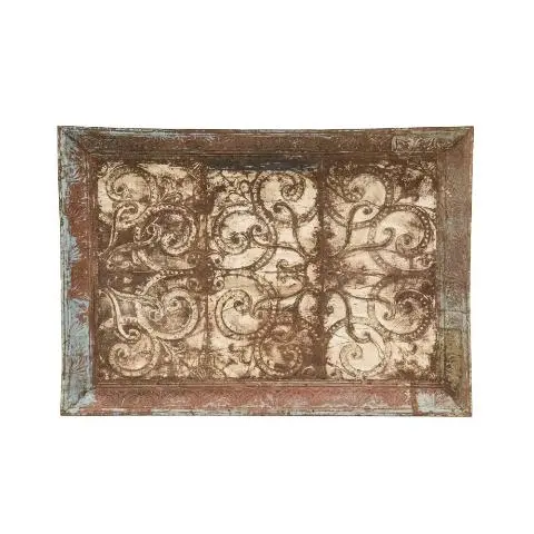 Imagen PANEL RECTANGULAR DE CHAPA REPUJADA ANTIGUA